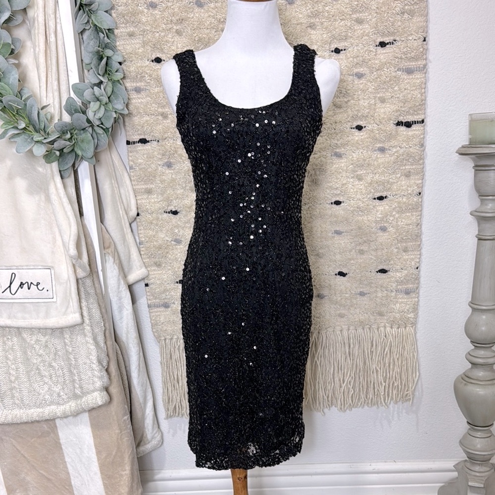 Scarlett Black Sequin Embellished Mini Dress size 6
